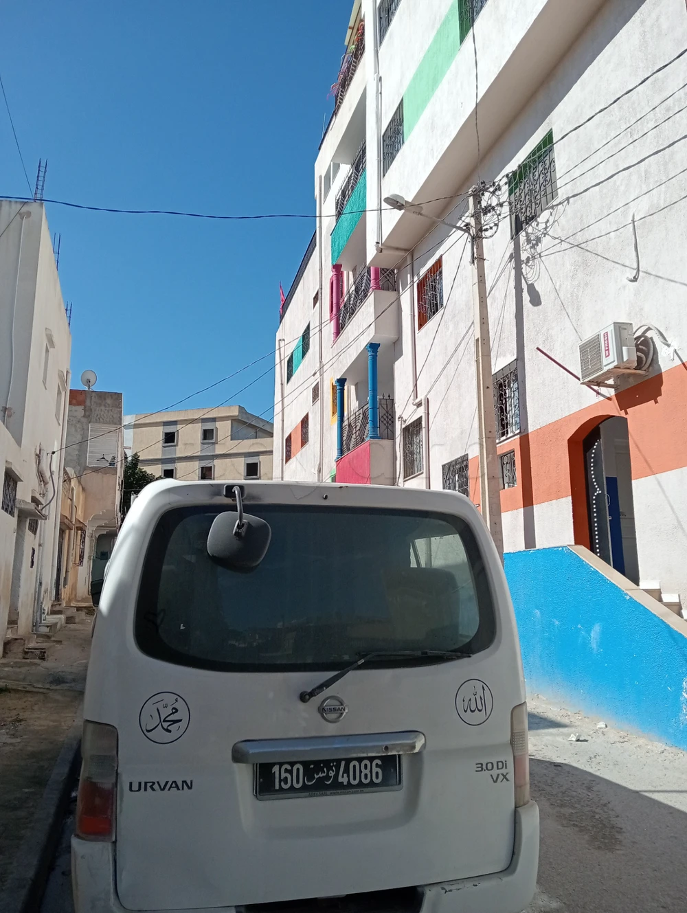 Nissan Urvan