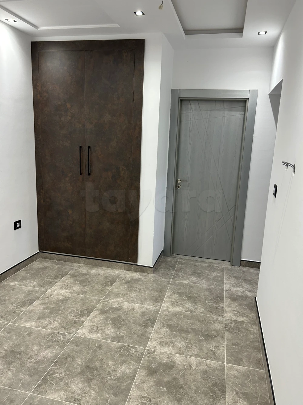 À louer appartement s+2 neuf riath 5
