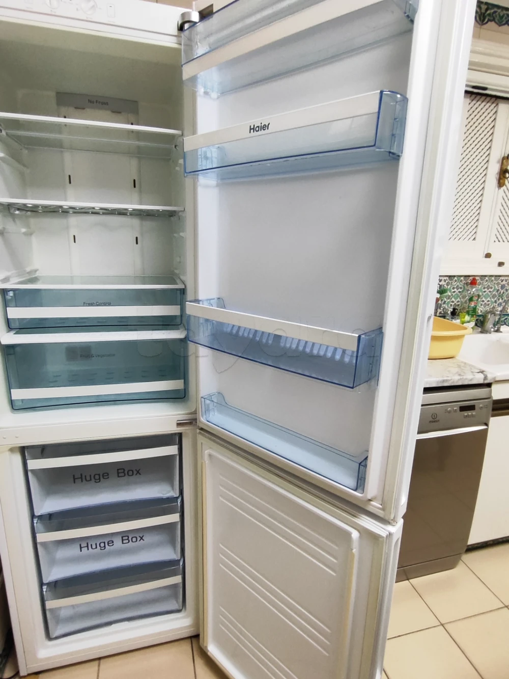 A VENDRE réfrigérateur combiné 2 portes