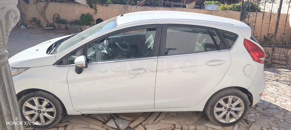 Carte voiture Ford Fiesta