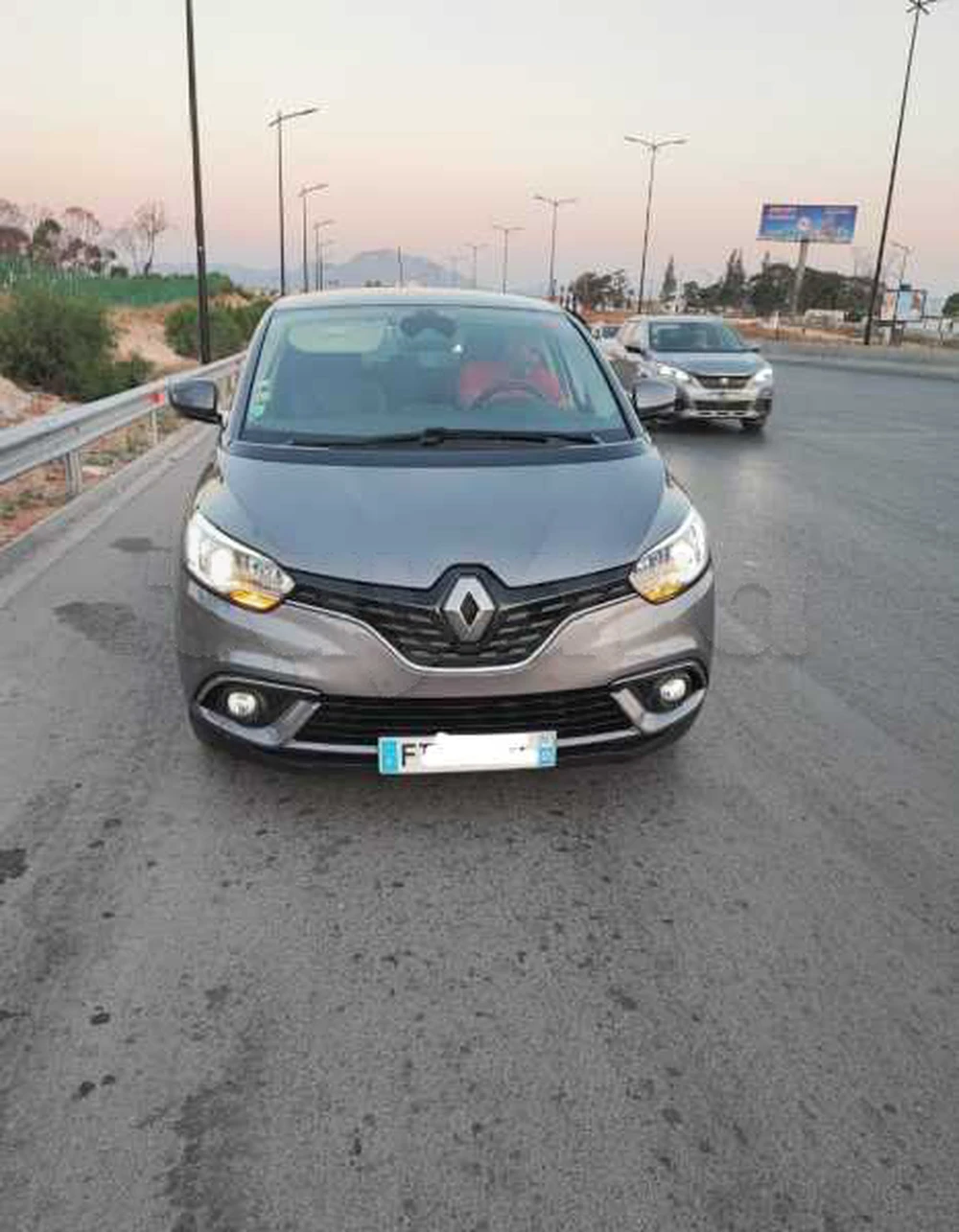 Carte voiture Renault Scenic