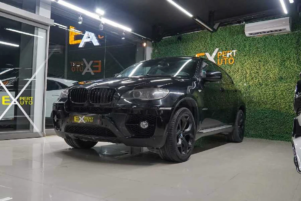 Carte voiture BMW X6