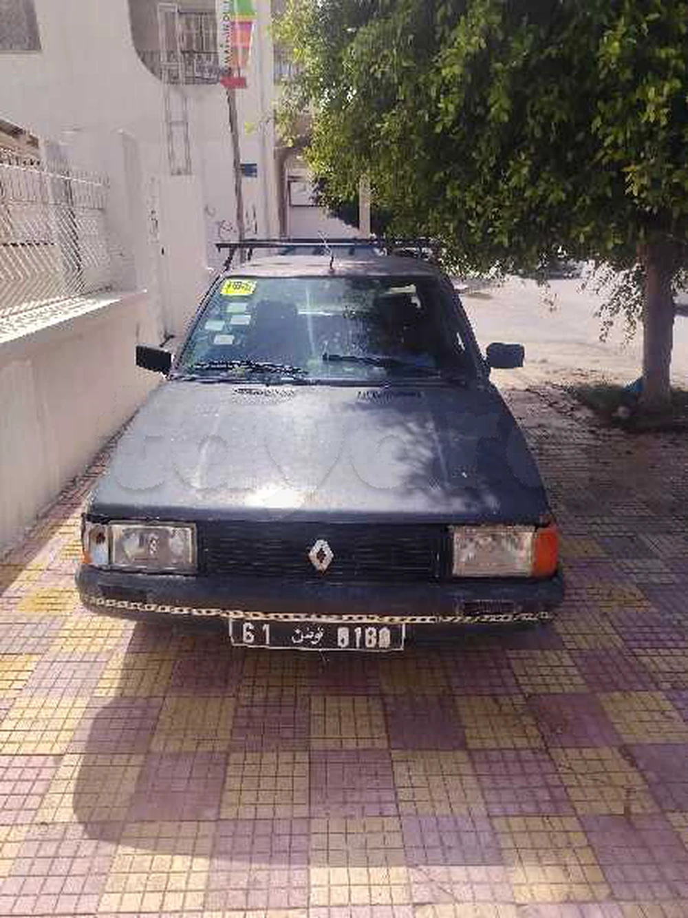 Renault R9
