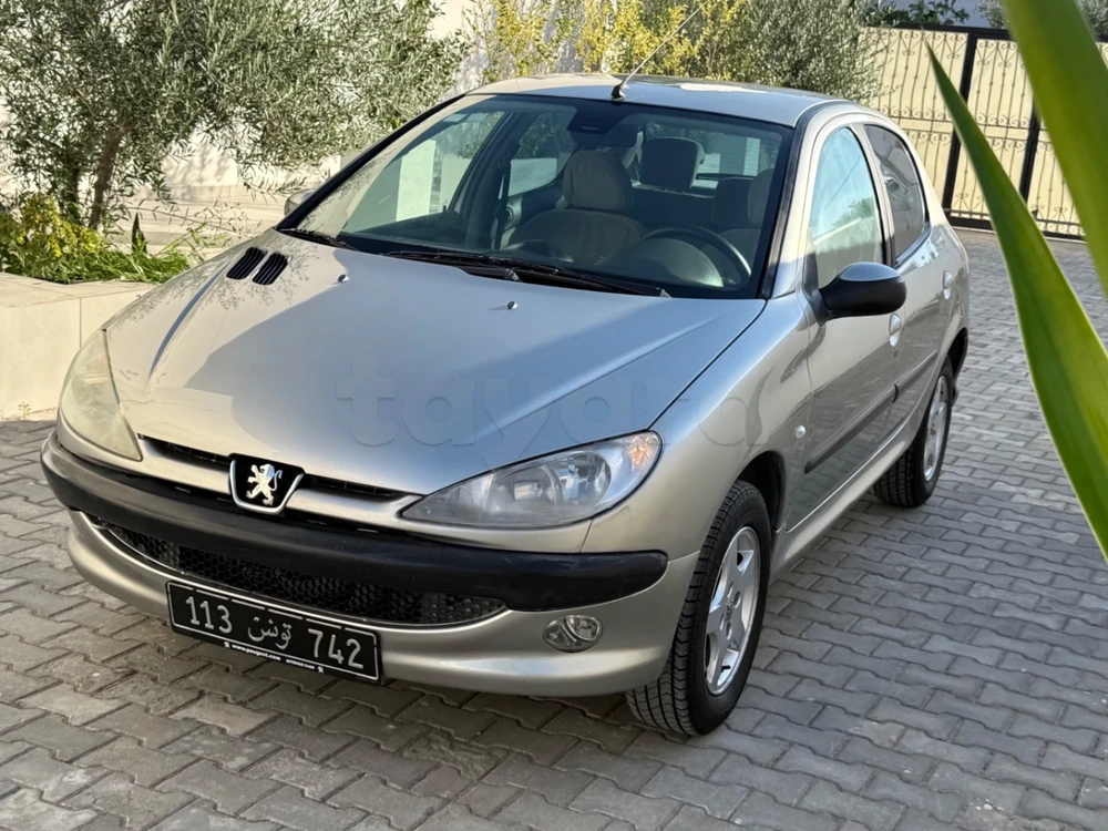 Peugeot 206