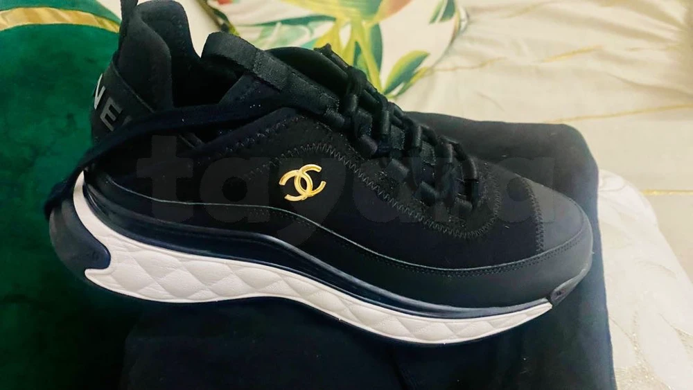 CHANEL