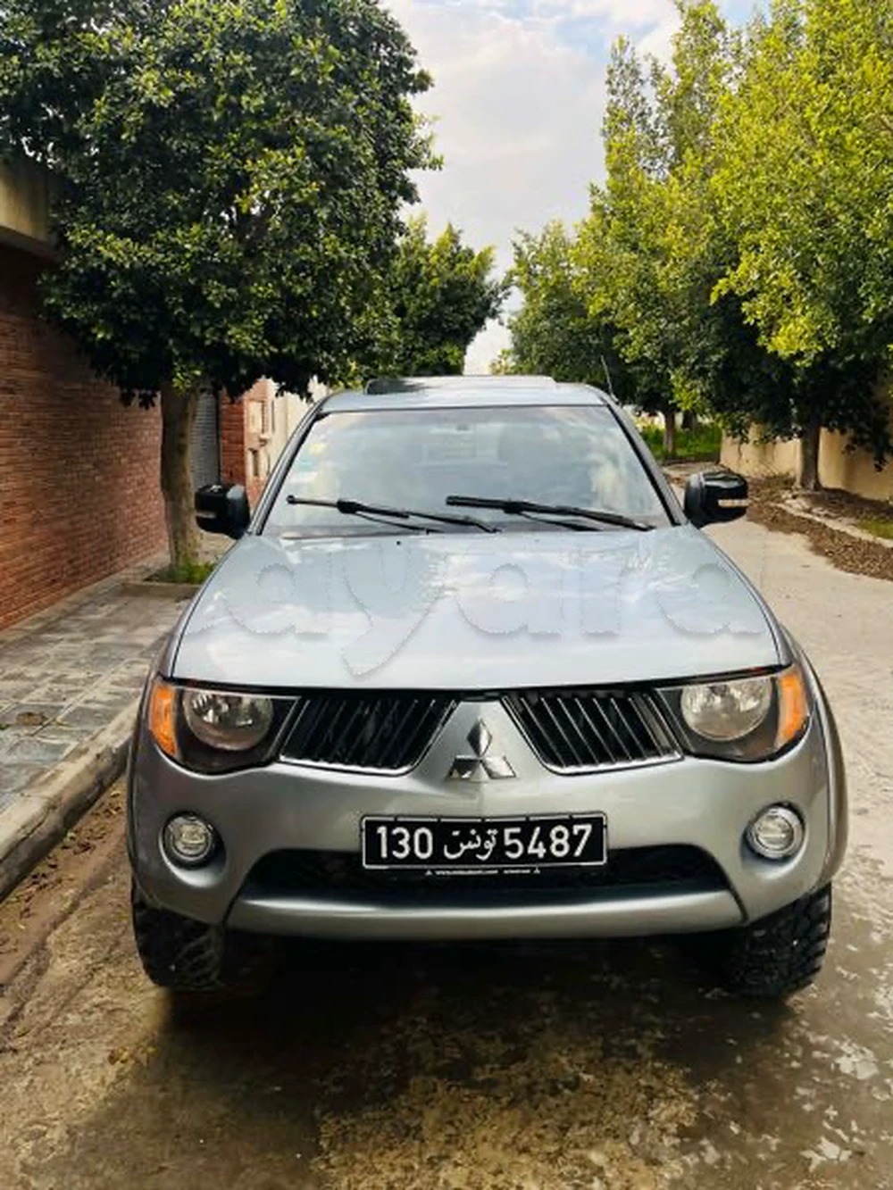 Mitsubishi L200