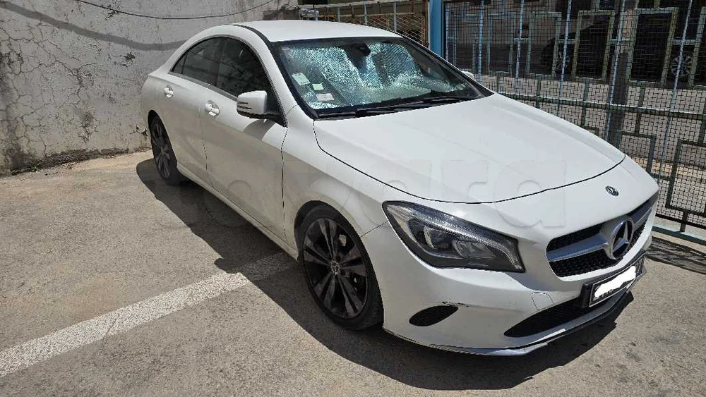 Carte voiture Mercedes-Benz Classe CLA
