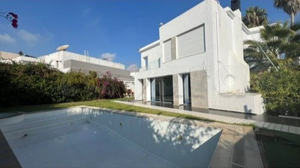 VILLA À VENDRE – MENZAH 6
