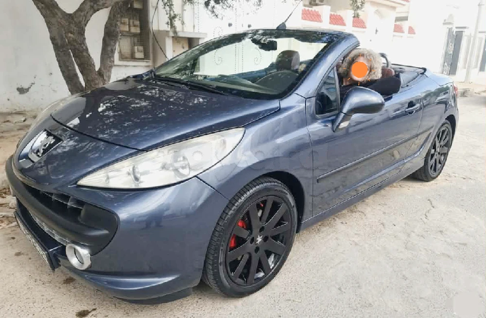 Carte voiture Peugeot 207 CC