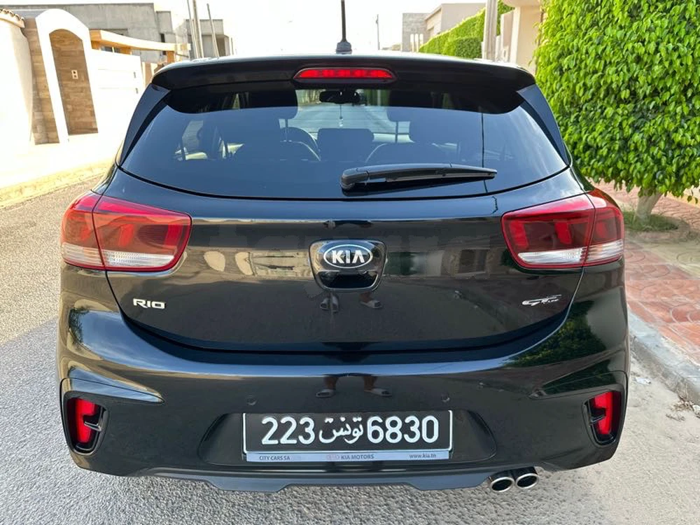 Kia Rio - 2021 Essence 5 CV à Tunis - autoprix.tn