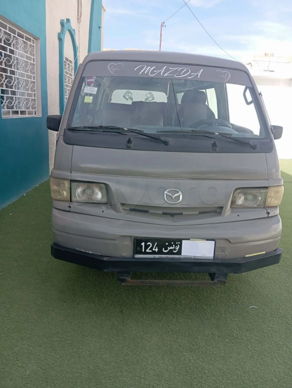 Carte voiture Mazda E2000