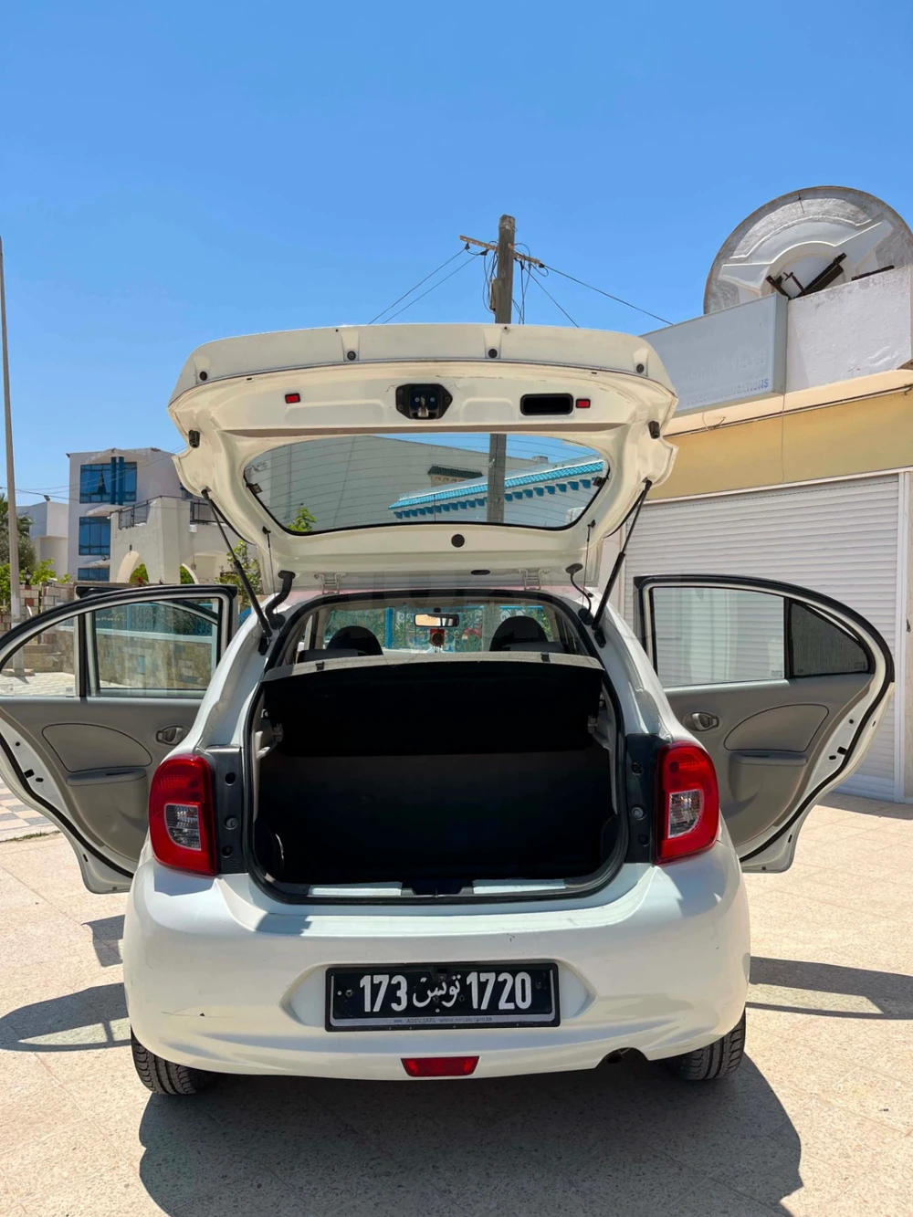 Carte voiture Nissan Micra