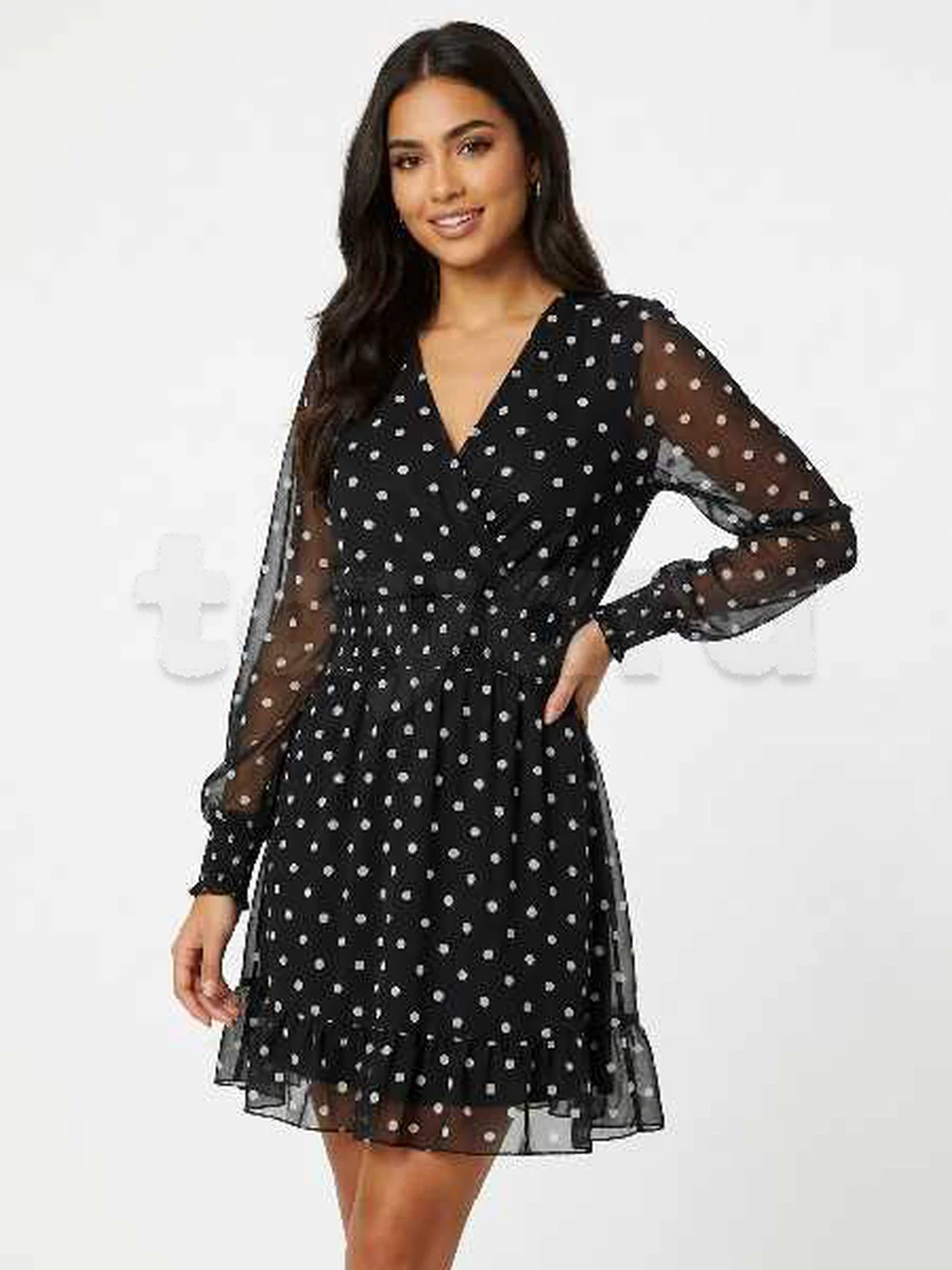 robe noire et blanche taille M
