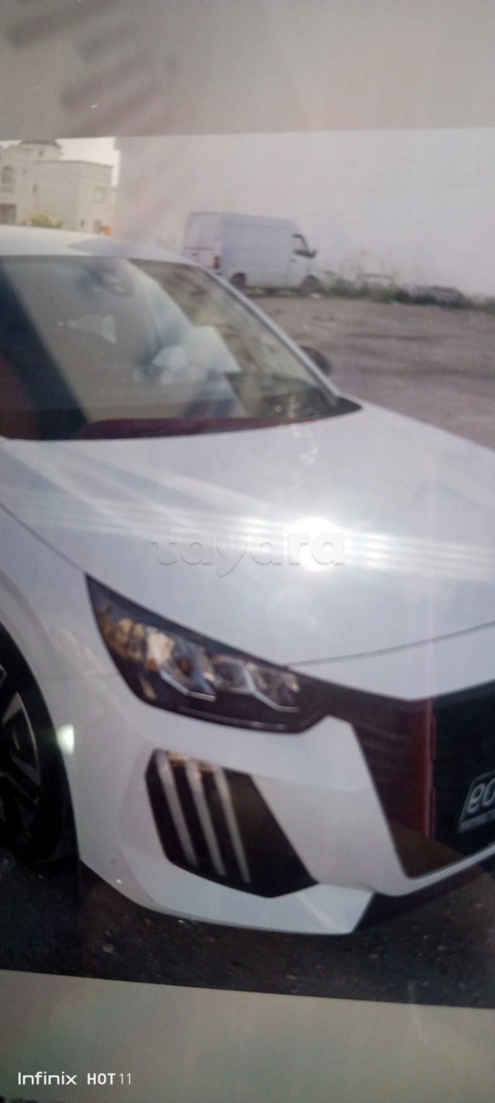 Carte voiture Peugeot 208