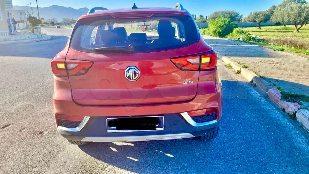 MG ZS