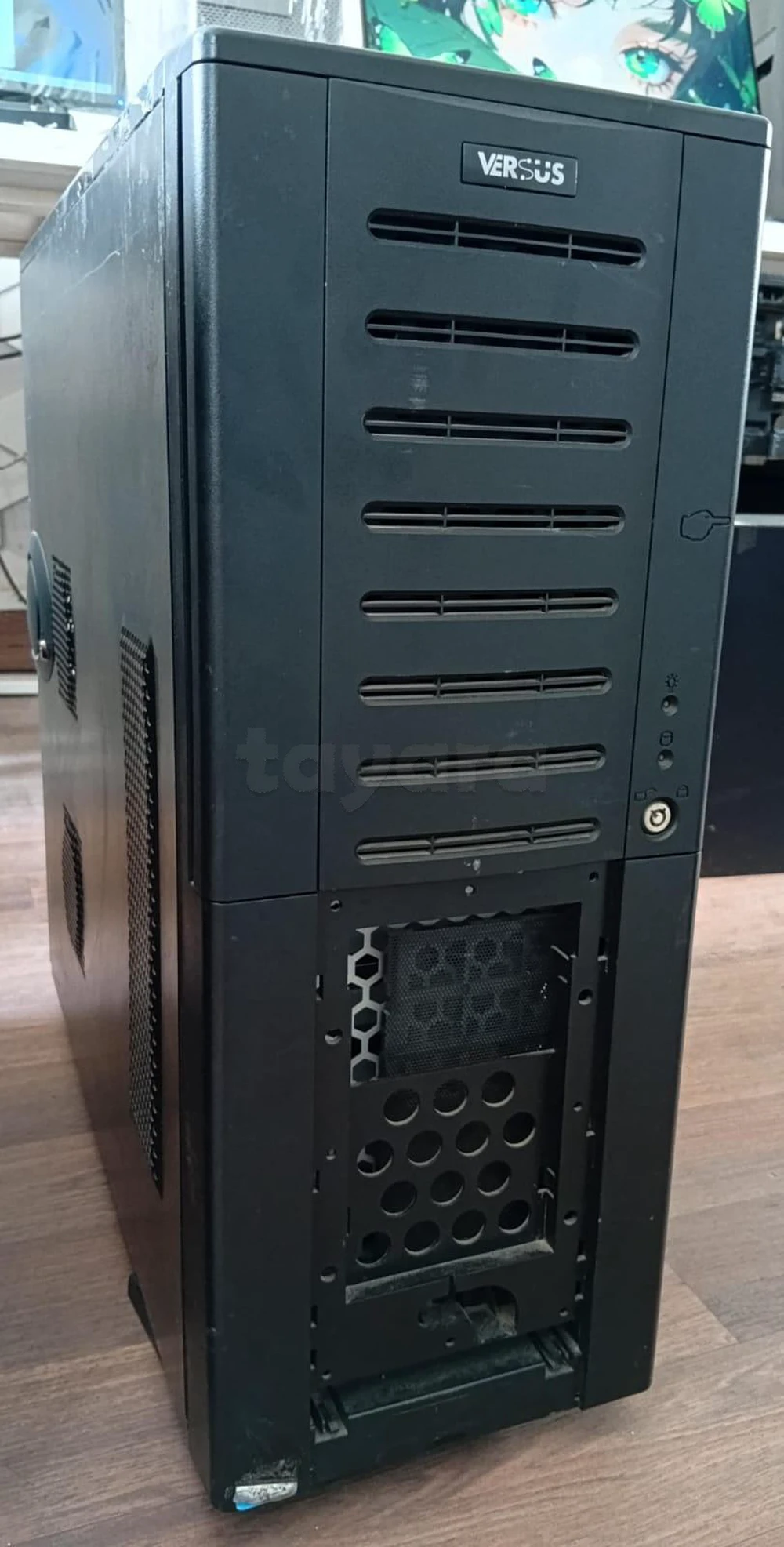 Serveur VERSUS Express Tour - Double Intel Xeon E5606 / 16GB RAM DDR3 / 1TB SATA