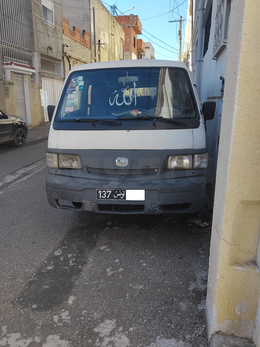 Carte voiture Mazda E2000