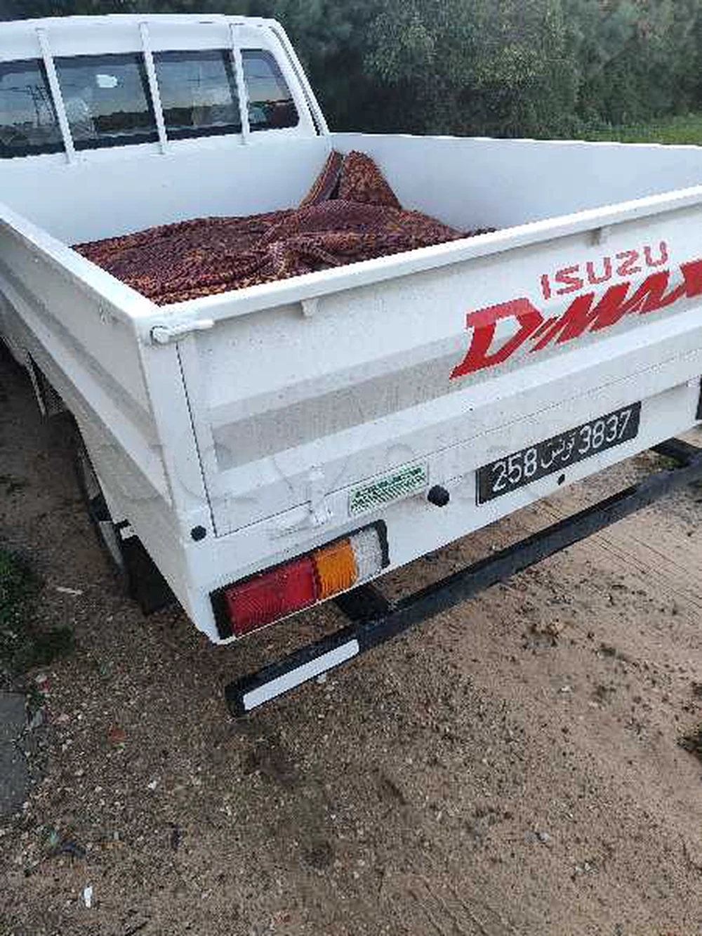 Carte voiture Isuzu D-Max