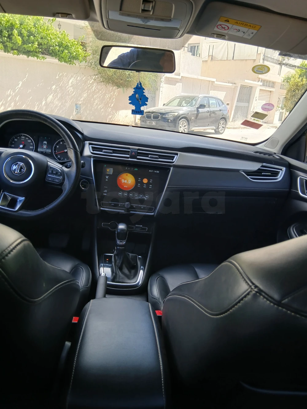 Carte voiture MG 5