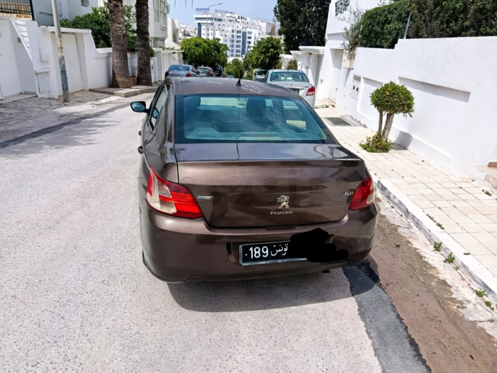 Peugeot 301
