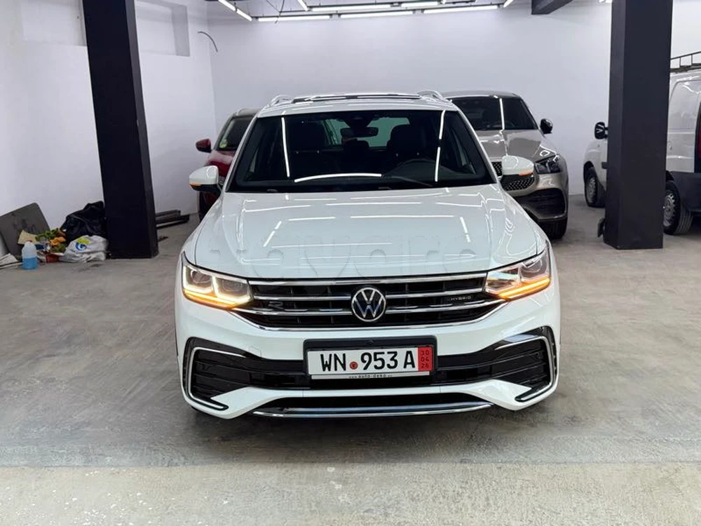 Carte voiture Volkswagen Tiguan
