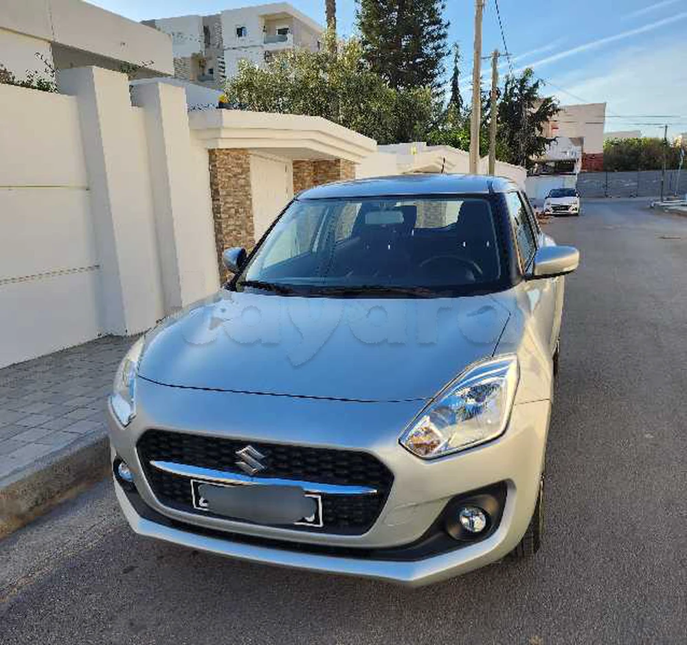 Carte voiture Suzuki Swift