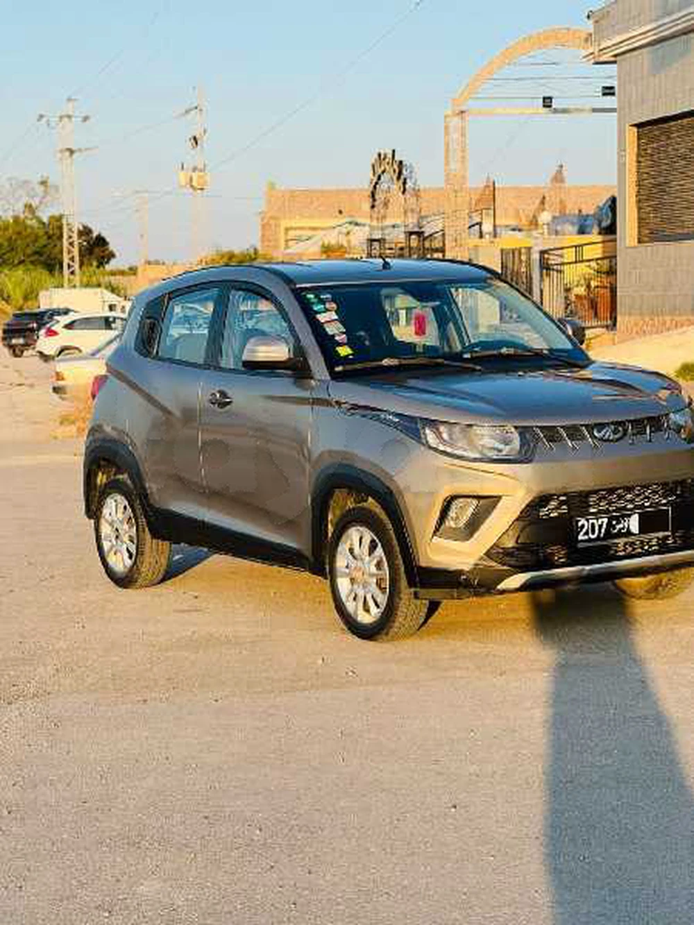 Carte voiture Mahindra Hover