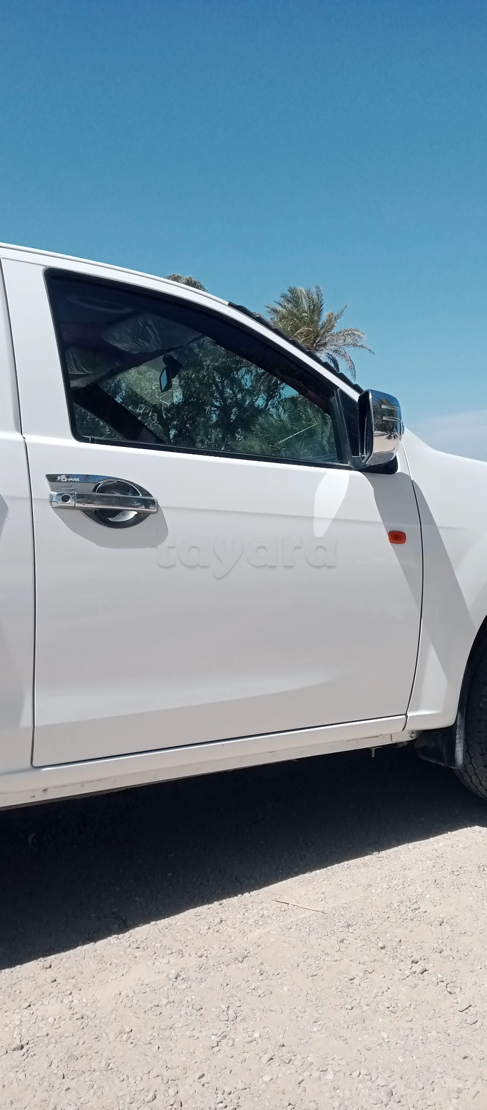 Carte voiture Isuzu D-Max