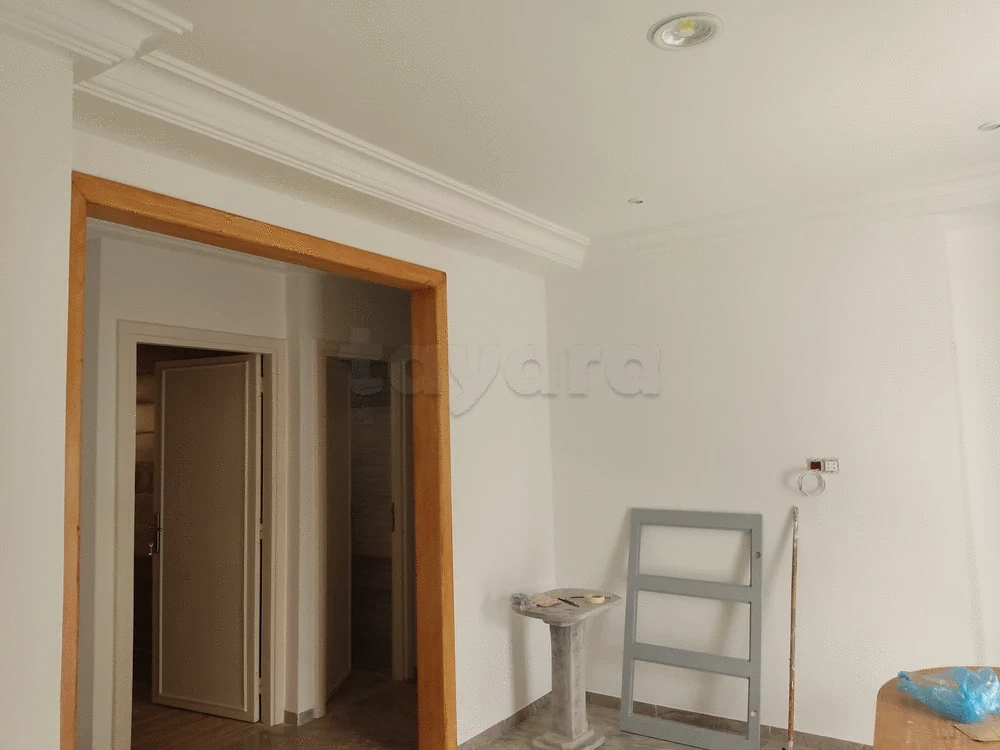 Appartement S+2 rénové à louer à Ben Arous – Hay El Moustawsaf
