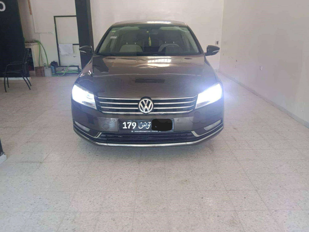 Carte voiture Volkswagen Passat