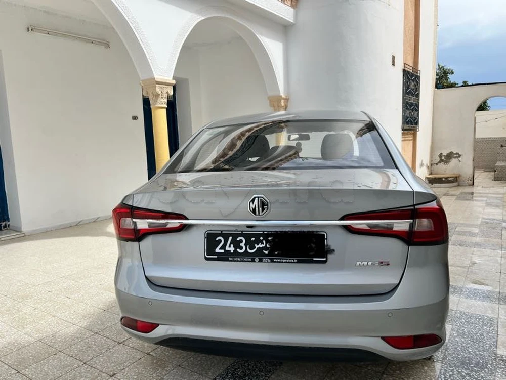 MG 5