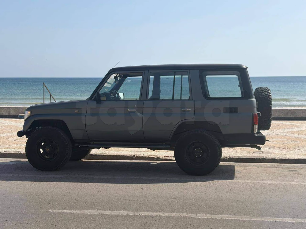 Carte voiture Toyota Land Cruiser