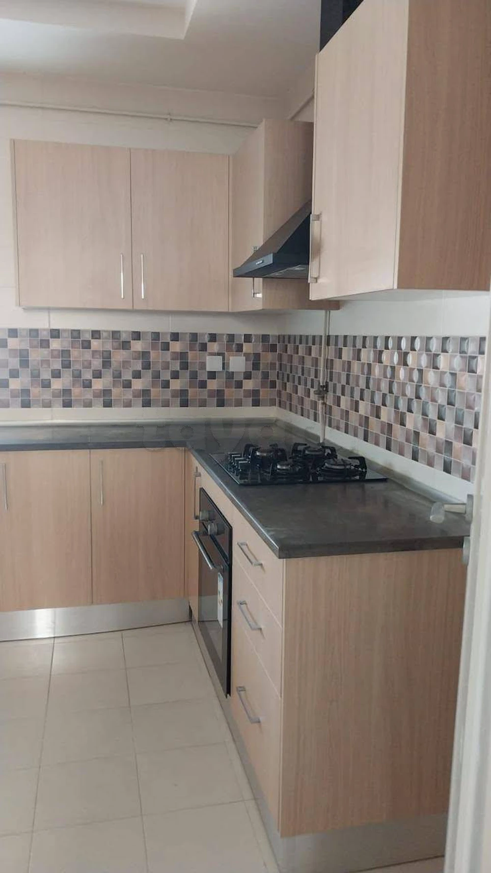 Alouer Appartement S+3 à Rades Plage
