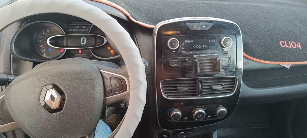 Carte voiture Renault Clio