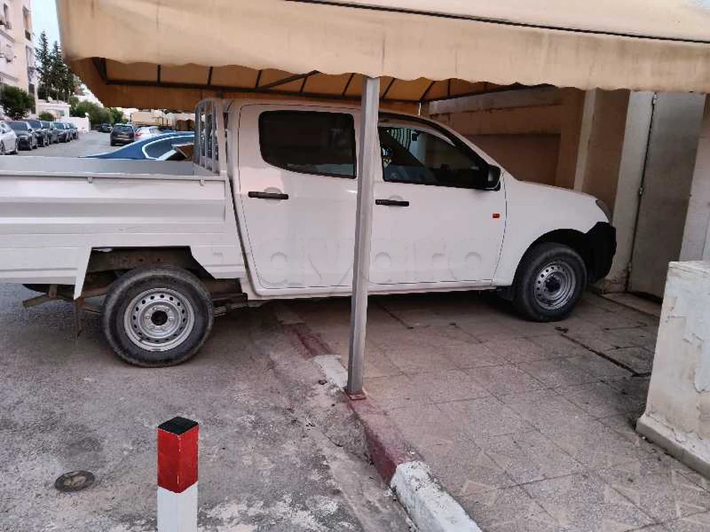 Isuzu D-Max