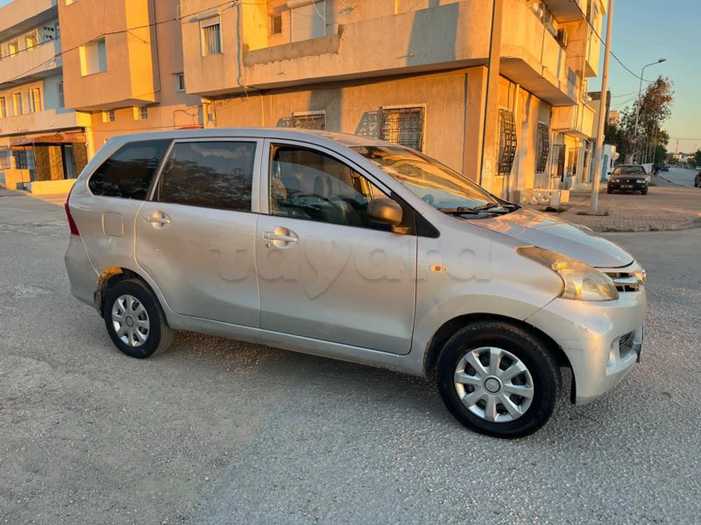 Toyota Avensis