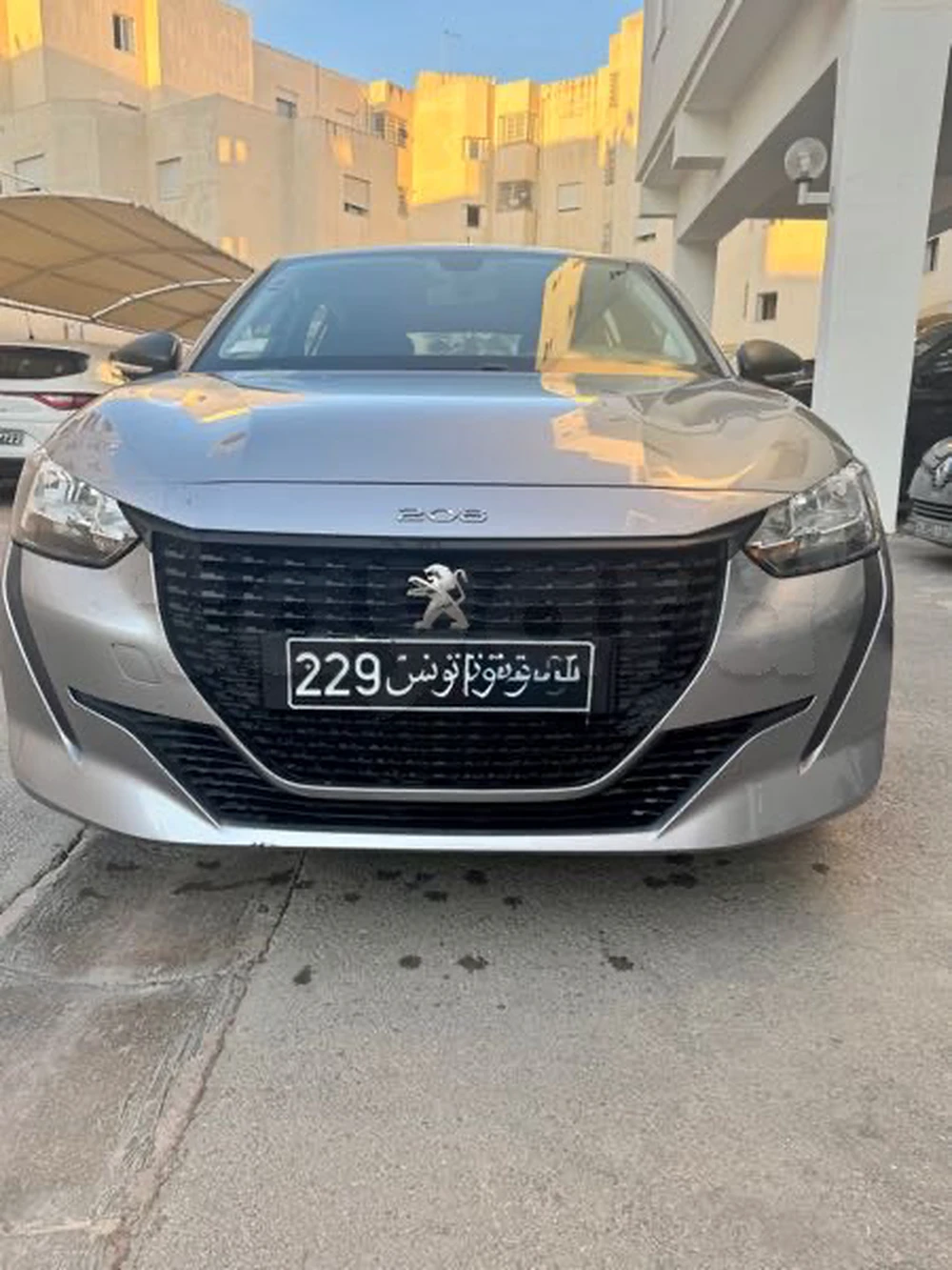 Carte voiture Peugeot 208