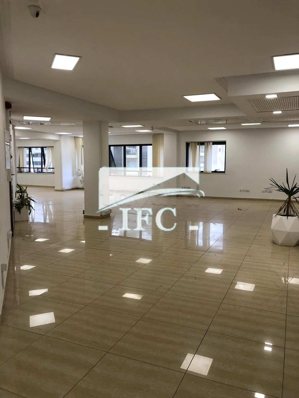 Etage à louer-480m²-CUN-IFCU228