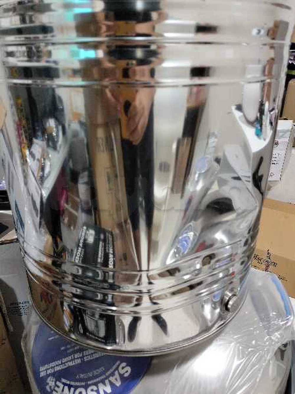 citerne sansone inox 5L 50L 100 L liquidation dégâts de transport
