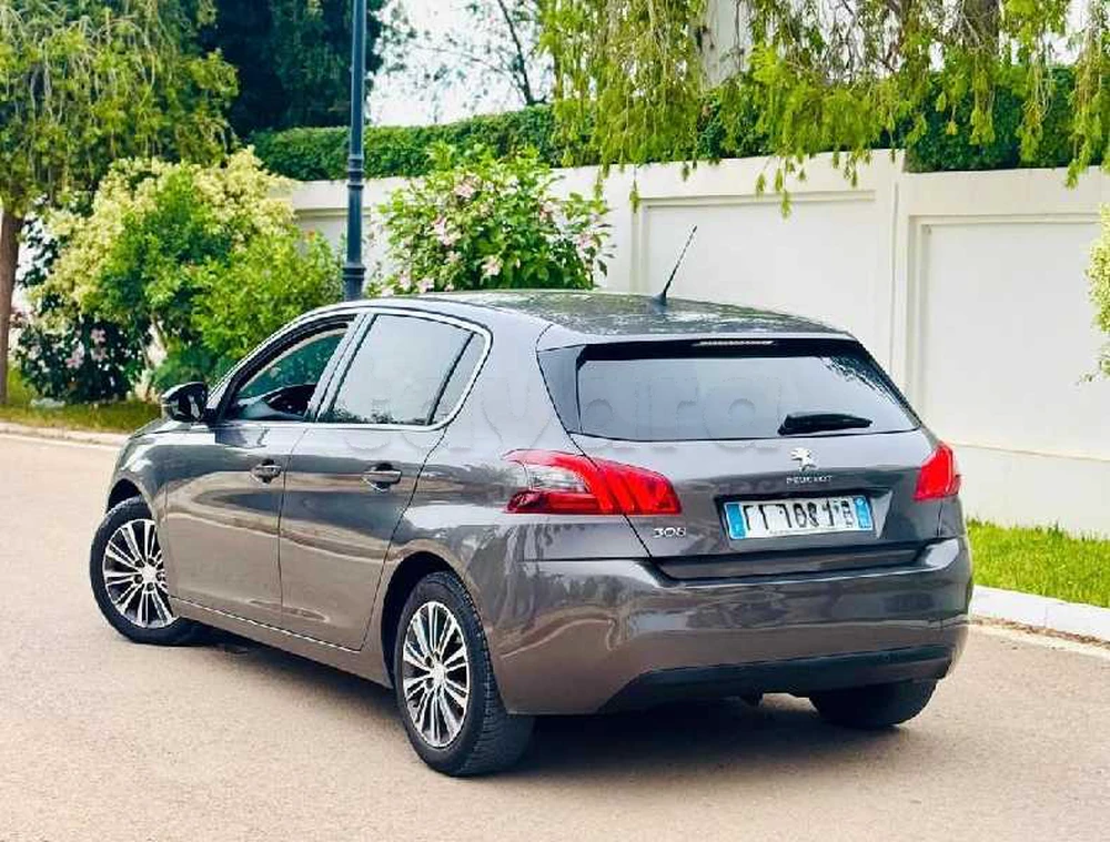 Peugeot 308