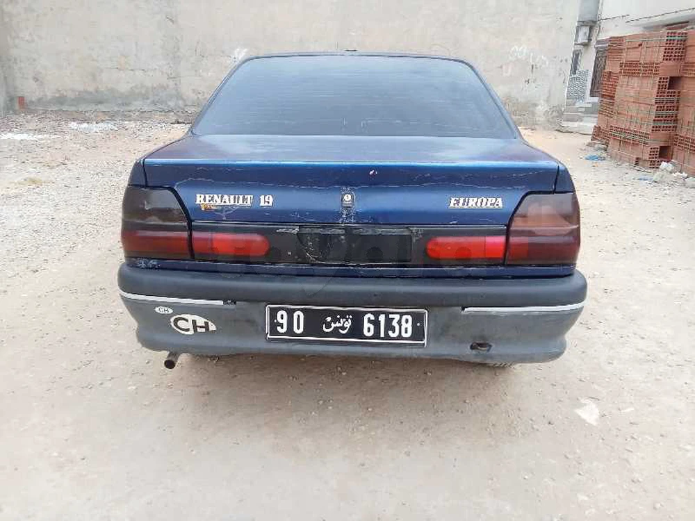 Carte voiture Renault 19