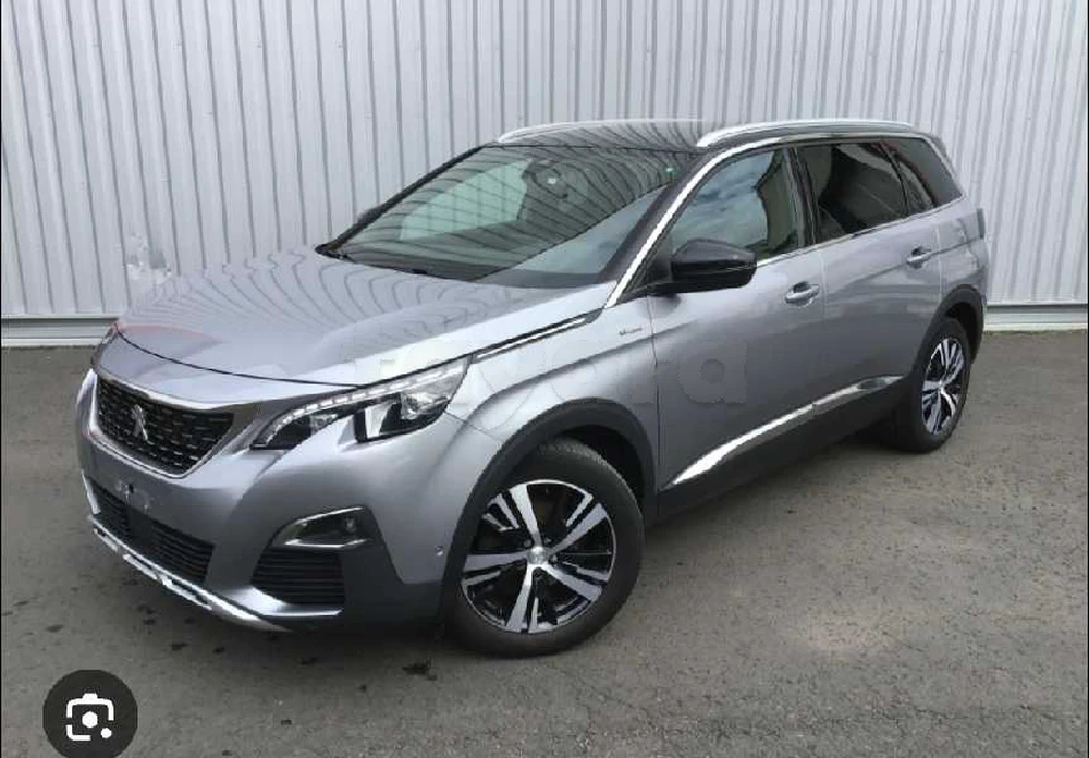 Carte voiture Peugeot 5008