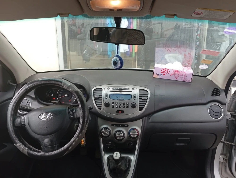 Hyundai i10