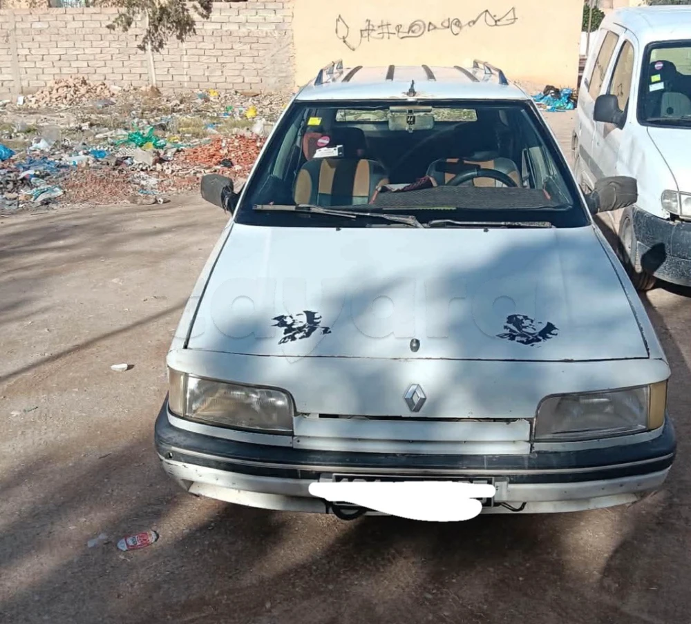 Carte voiture Renault R21