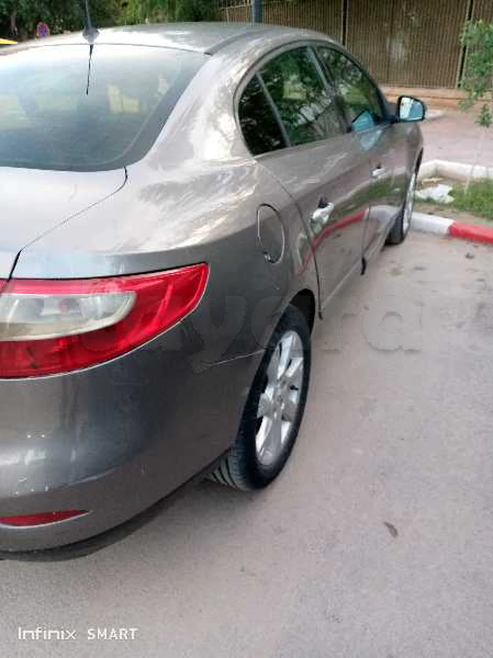 Carte voiture Renault Fluence