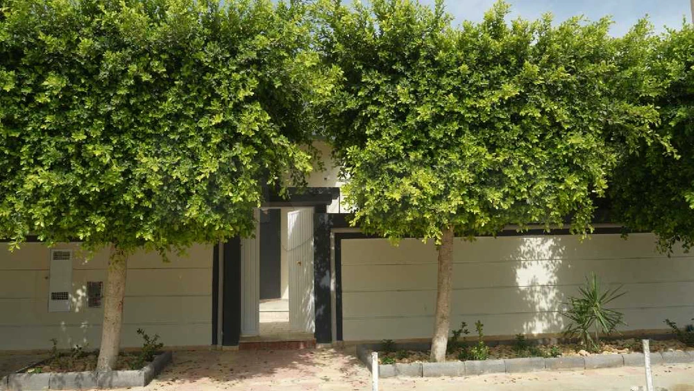 🏡 A VENDRE : Villa de Très Haut Standing avec Piscine - Ain Zaghouan Nord 🏡