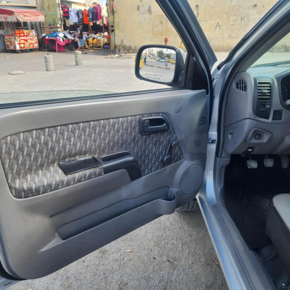 Carte voiture Isuzu D-Max