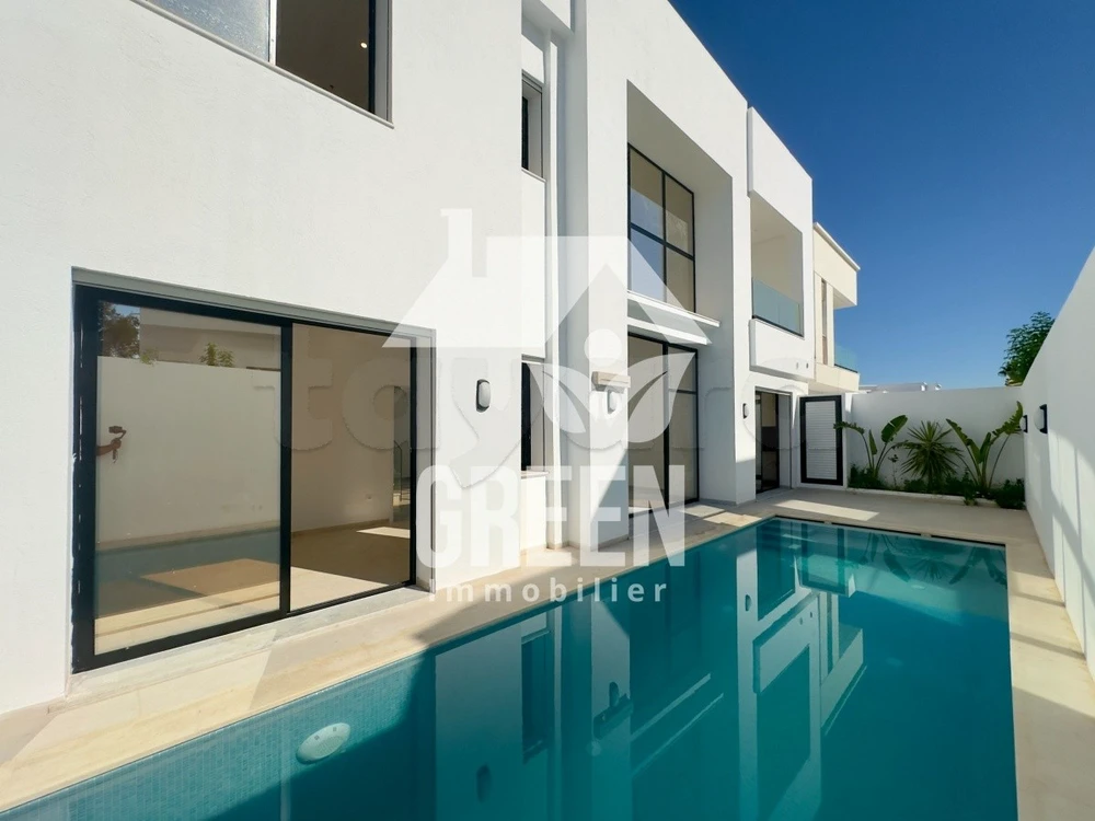 VILLA " HA LONG BAIE "