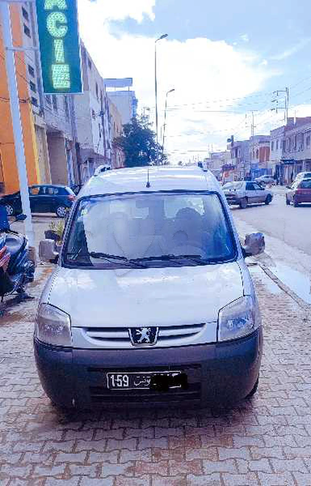 Carte voiture Peugeot Partner