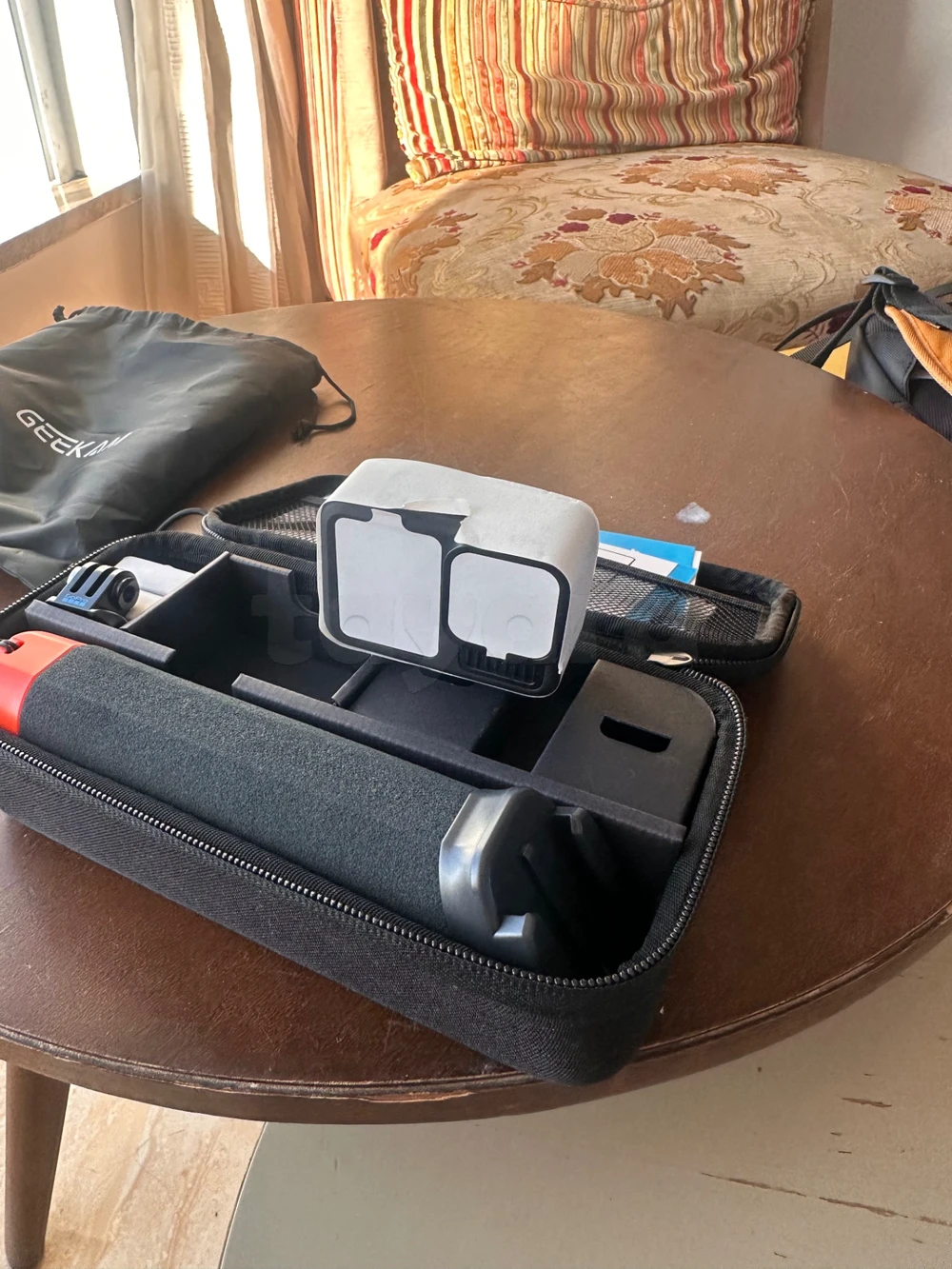 A vendre Go pro 13 black édition dans l'emballage avec tous ses accessoires